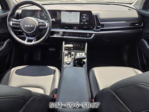 Used 2025 Kia Sportage EX w/ Premium Package FWD image 14