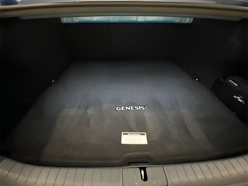 Used 2021 Genesis G70 2.0T w/ Elite Package image 14