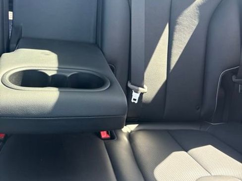 Used 2023 Hyundai Santa Fe Limited AWD/4WD image 33