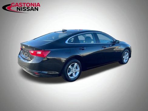 Used 2024 Chevrolet Malibu LT image 9
