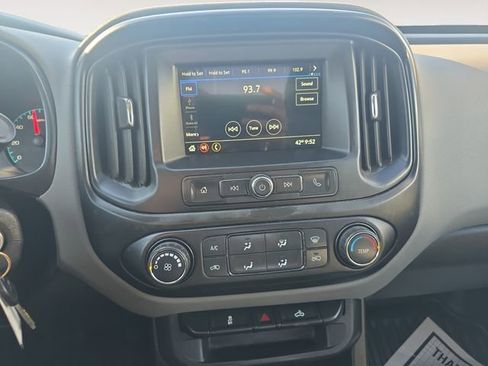 Used 2019 Chevrolet Colorado W/T image 9