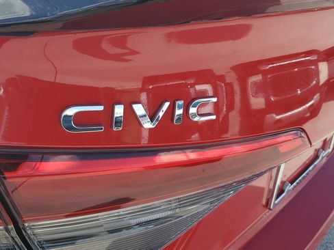 Used 2023 Honda Civic Sport image 29