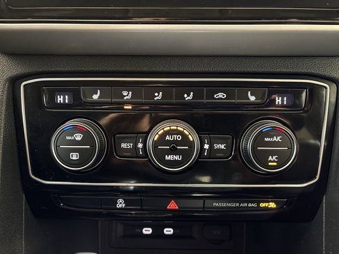 Used 2022 Volkswagen Atlas SE image 19