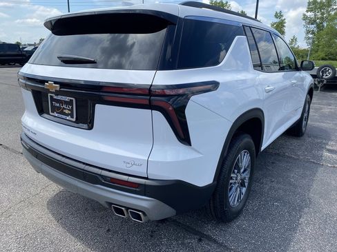 New 2025 Chevrolet Traverse LT image 7