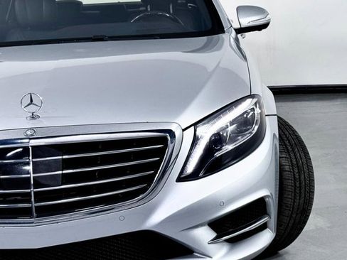 Used 2015 Mercedes-Benz S 550 Sedan image 6