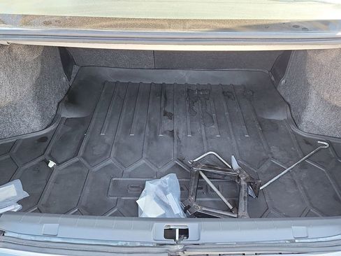 Used 2019 Subaru Impreza 2.0i Premium w/ Eyesight & BSD/Rcta & SRF image 17