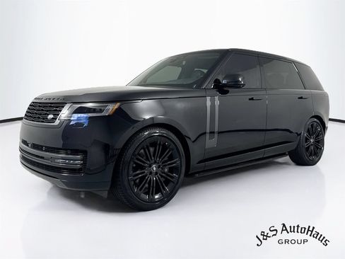 Used 2024 Land Rover Range Rover Long Wheelbase SE AWD/4WD image 3