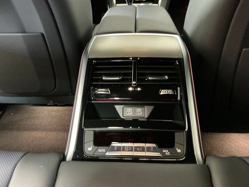 Certified 2025 BMW 840i xDrive AWD/4WD image 27