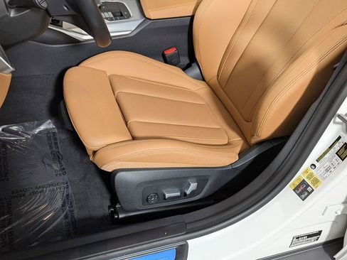 Certified 2023 BMW i4 eDrive35 w/ Premium Package image 18