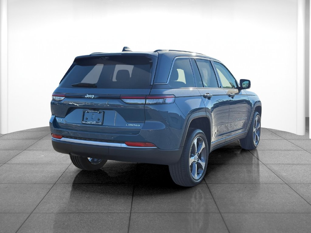 New 2026 Jeep Grand Cherokee Limited w/ Luxury Tech Group II AWD/4WD image 7