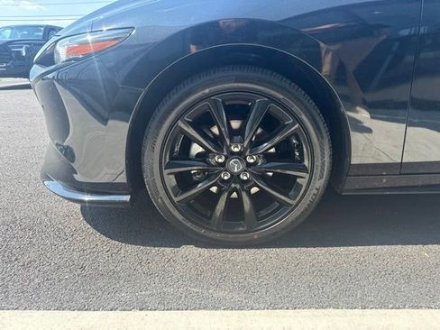 Used 2025 MAZDA MAZDA3 Hatchback w/Premium Plus Pkg AWD/4WD image 8
