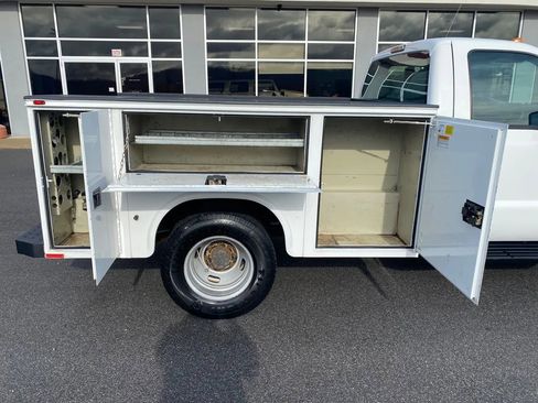 Used 2015 Ford F350 XL image 21