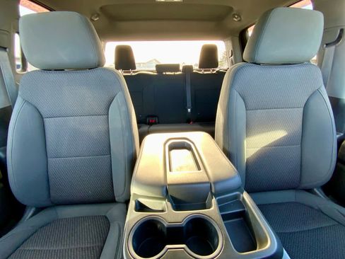 Used 2020 Chevrolet Silverado 2500 Custom w/ Custom Value Package image 30