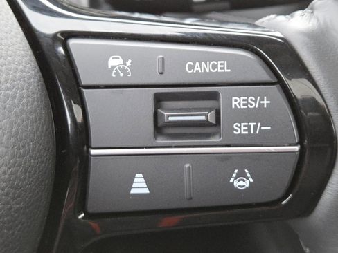 Used 2023 Honda HR-V EX-L image 33