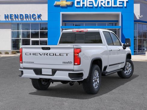 New 2026 Chevrolet Silverado 2500 High Country w/ High Country Premium Package AWD/4WD image 6