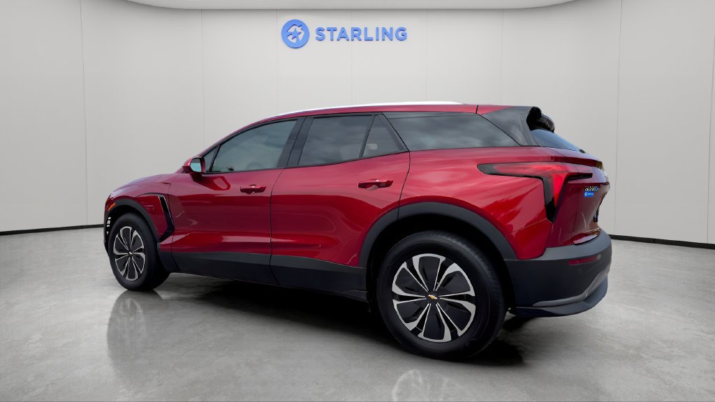 Used 2024 Chevrolet Blazer EV LT AWD/4WD image 4