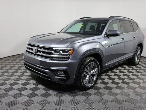 Used 2020 Volkswagen Atlas SE w/ Panoramic Sunroof Package image 1