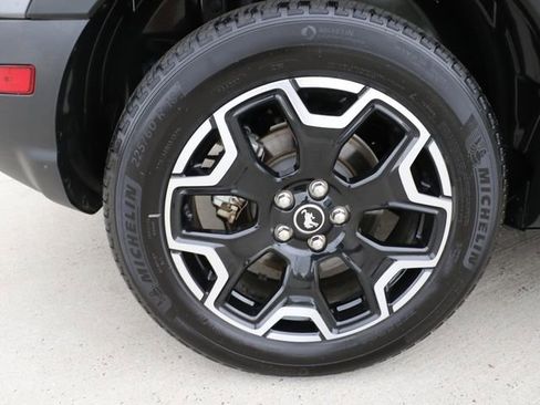 Used 2025 Ford Bronco Sport Outer Banks AWD/4WD image 7