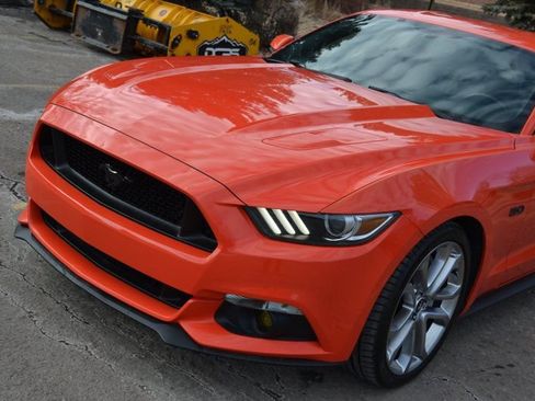 Used 2015 Ford Mustang GT Premium w/ Equipment Group 401A RWD image 4