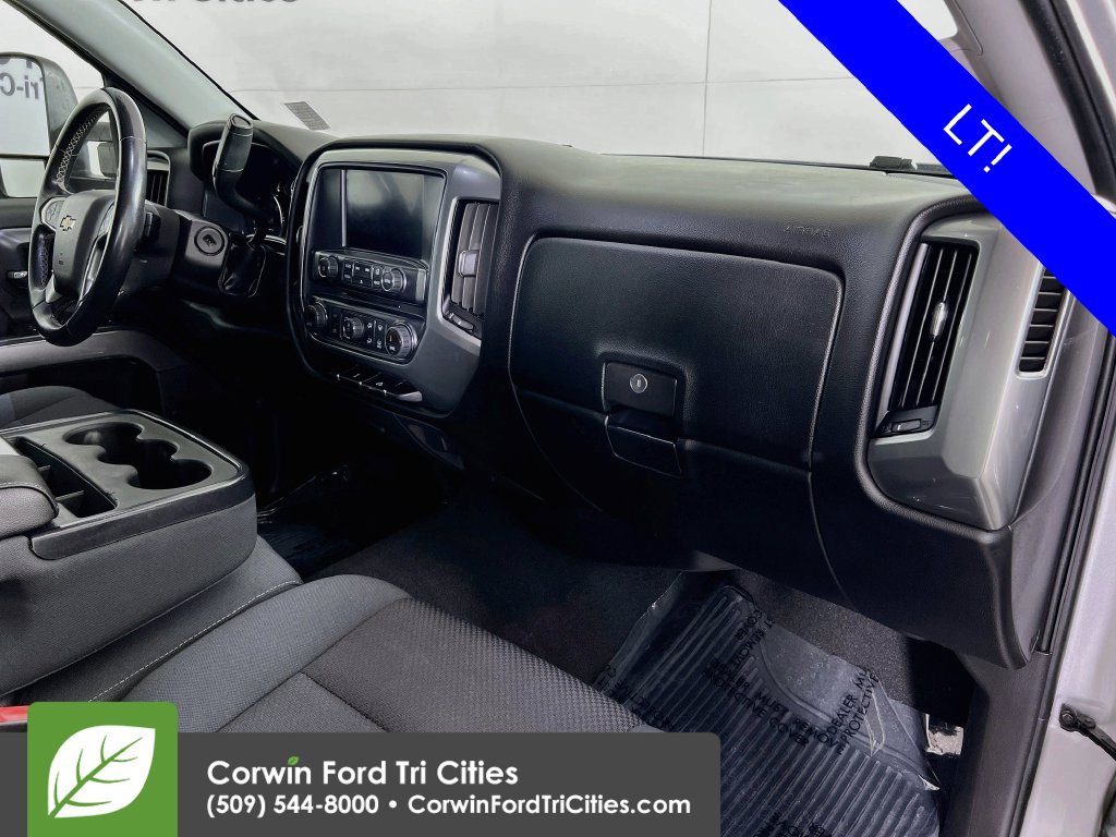 Used 2018 Chevrolet Silverado 1500 LT w/ All Star Edition AWD/4WD image 26