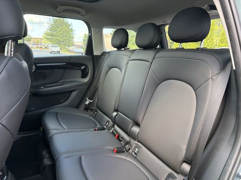 Used 2024 MINI Cooper Countryman S FWD image 9