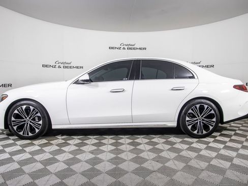 Used 2025 Mercedes-Benz E 350 4MATIC Sedan image 10