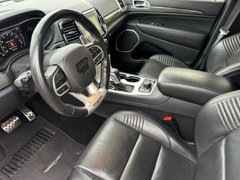 Used 2021 Jeep Grand Cherokee Trackhawk image 10