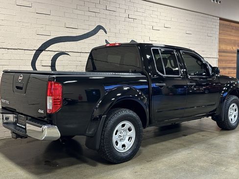 Used 2012 Nissan Frontier S image 4