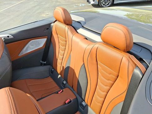 Used 2023 BMW M850i xDrive Convertible AWD/4WD image 10
