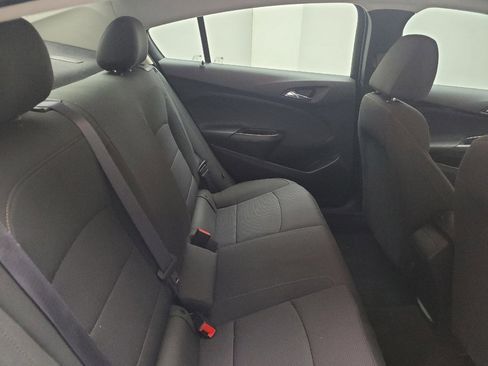 Used 2017 Chevrolet Cruze LS w/ LS Fleet Convenience Package FWD image 19