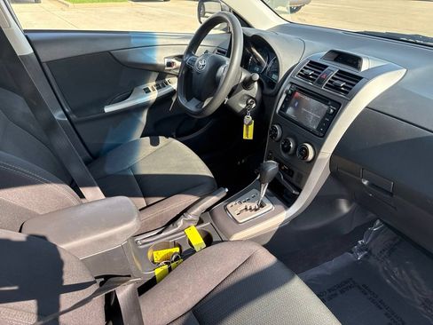 Used 2013 Toyota Corolla S FWD image 20