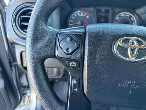 Used 2022 Toyota Tacoma 2WD Double Cab image 31