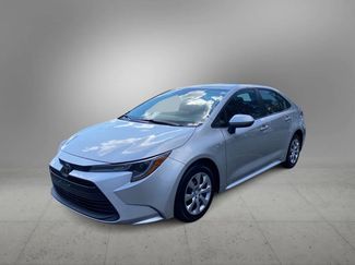 Used 2024 Toyota Corolla LE FWD video 1