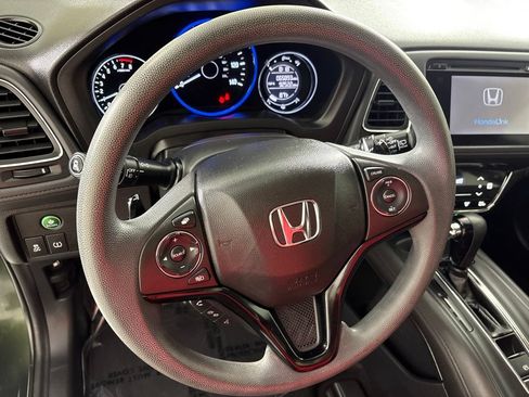 Used 2017 Honda HR-V EX image 31