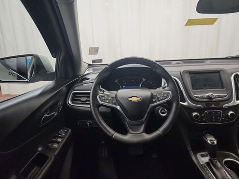 Used 2019 Chevrolet Equinox LT image 12