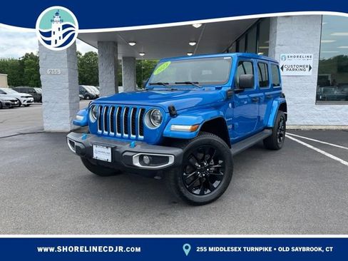 Used 2023 Jeep Wrangler Unlimited Sahara w/ Cold Weather Group AWD/4WD image 1