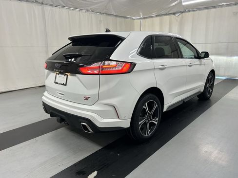 Used 2024 Ford Edge ST w/ Equipment Group 401A AWD/4WD image 2