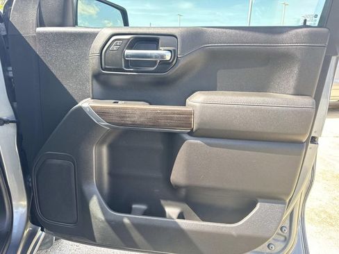 Used 2021 Chevrolet Silverado 1500 RST w/ Z71 Off-Road Package AWD/4WD image 18