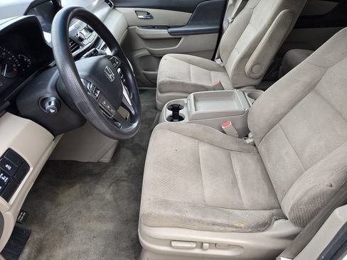 Used 2016 Honda Odyssey EX image 8