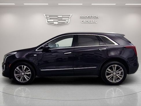 Used 2025 Cadillac XT5 Premium Luxury image 4