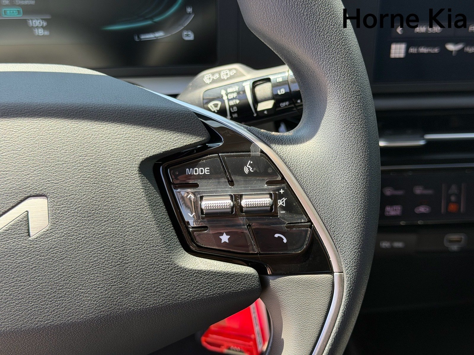 New 2026 Kia Niro LX FWD image 12