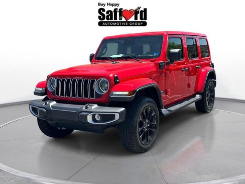 Used 2025 Jeep Wrangler Unlimited Sahara AWD/4WD image 1