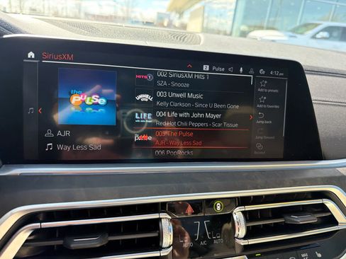 Used 2022 BMW X5 xDrive45e w/ Premium Package image 27