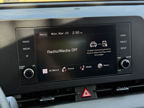 Used 2025 Kia Sportage LX image 20