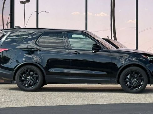 Used 2019 Land Rover Discovery HSE image 22