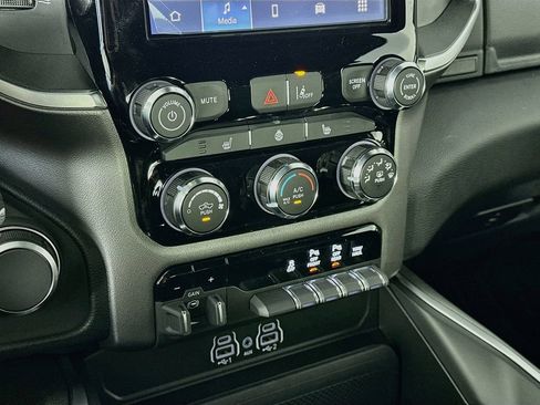 New 2026 RAM 1500 Big Horn AWD/4WD image 15