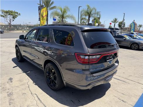 Used 2020 Dodge Durango R/T w/ Blacktop Package RWD image 4