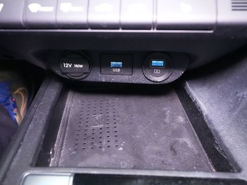 Used 2023 Hyundai Elantra SEL w/ Convenience Package FWD image 28