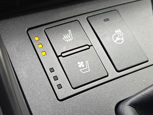 Certified 2024 Lexus IS 350 F Sport image 25