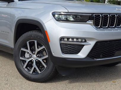 New 2025 Jeep Grand Cherokee Limited w/ Luxury Tech Group II
